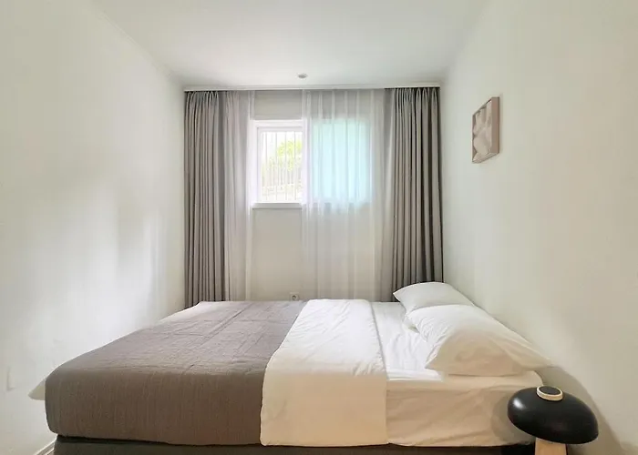 The Jongno Nest, Near Subway Stn, 1 Stop To Palace 아파트 서울특별시